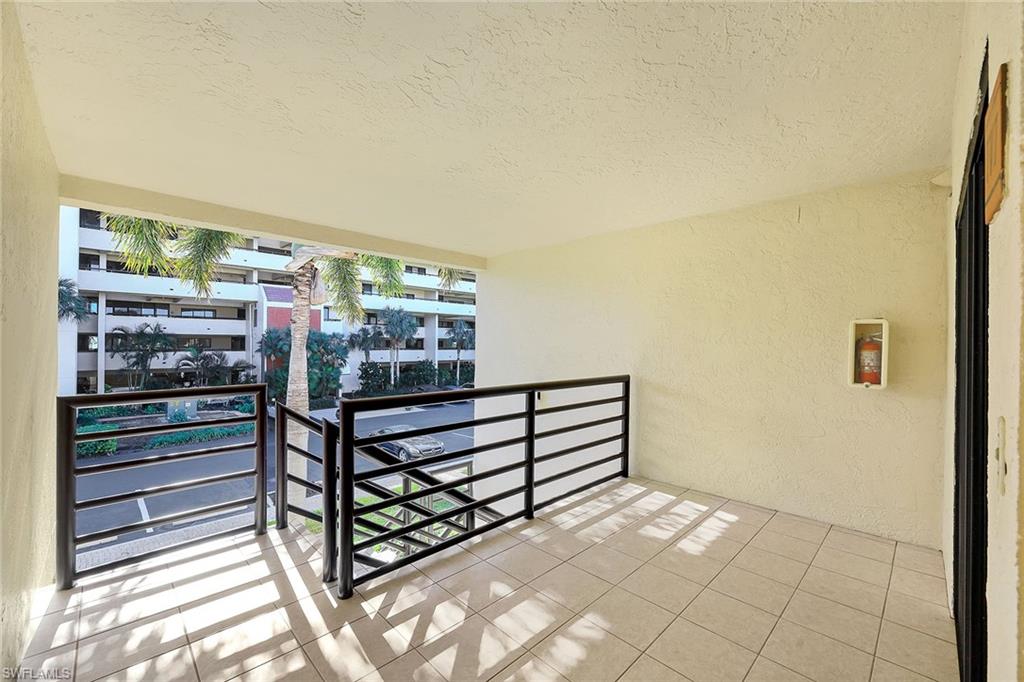 6320 Pelican Bay BLVD # 7 Unit: T-7
