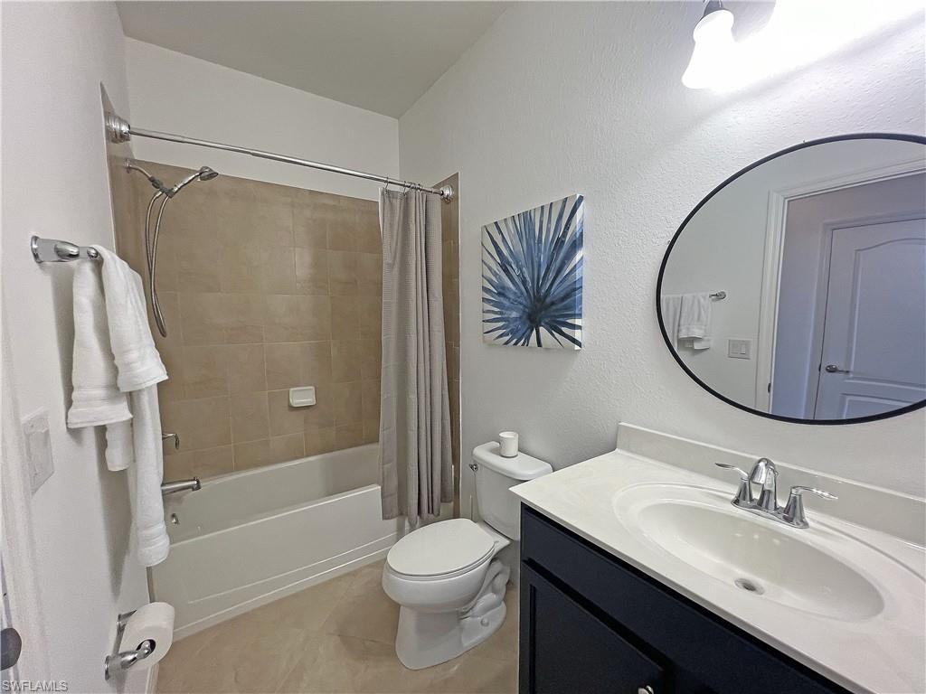 2879 Via Piazza LOOP