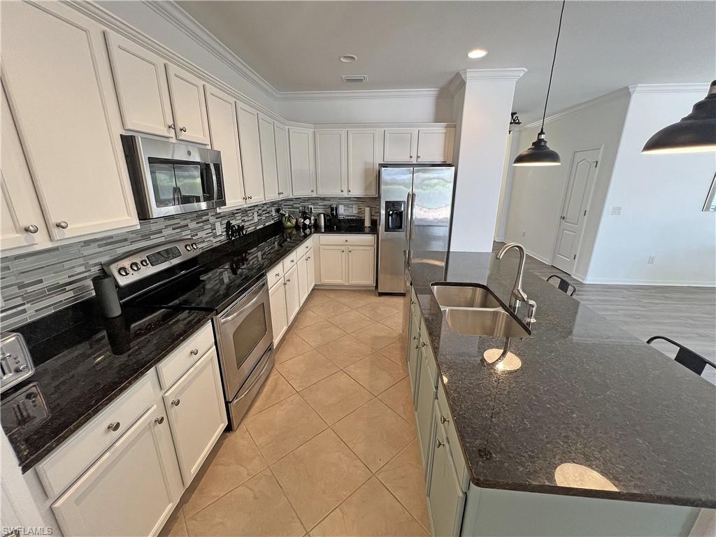 2879 Via Piazza LOOP