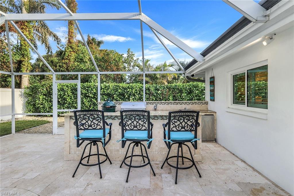 655 Park Shore DR