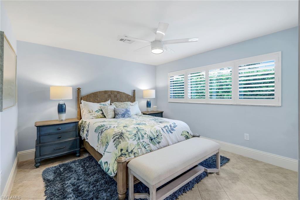 655 Park Shore DR