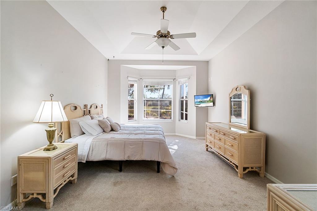 9011 Springview LOOP