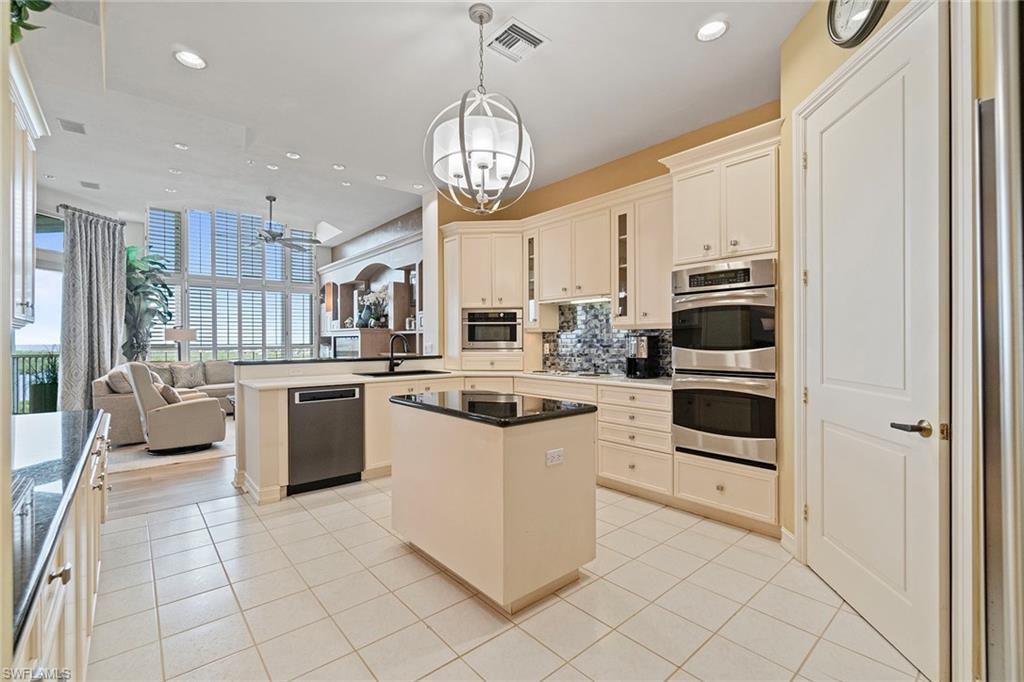 4811 Island Pond CT # 1202, BONITA SPRINGS Unit: 1202