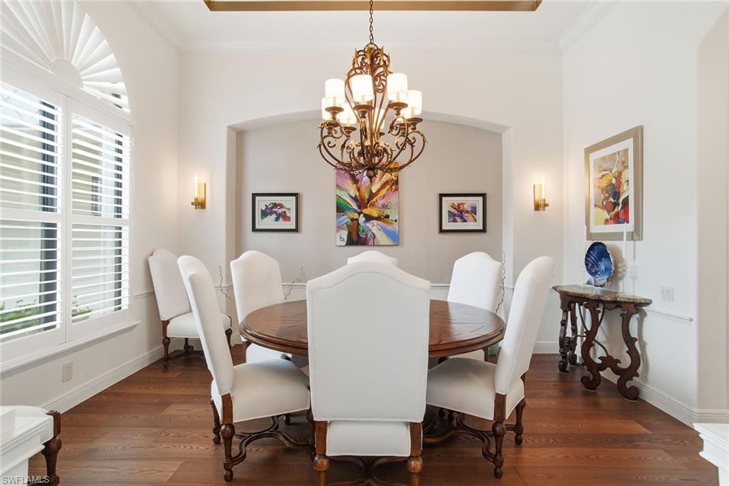 6891 Lakewood Isle DR