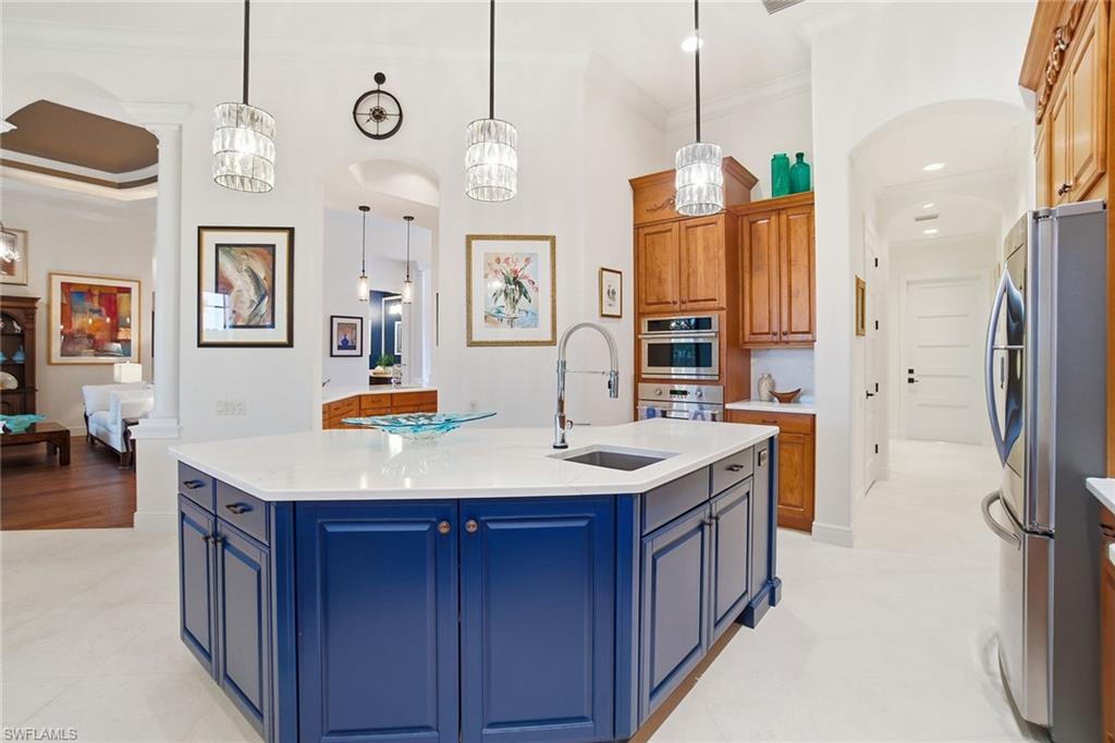 6891 Lakewood Isle DR