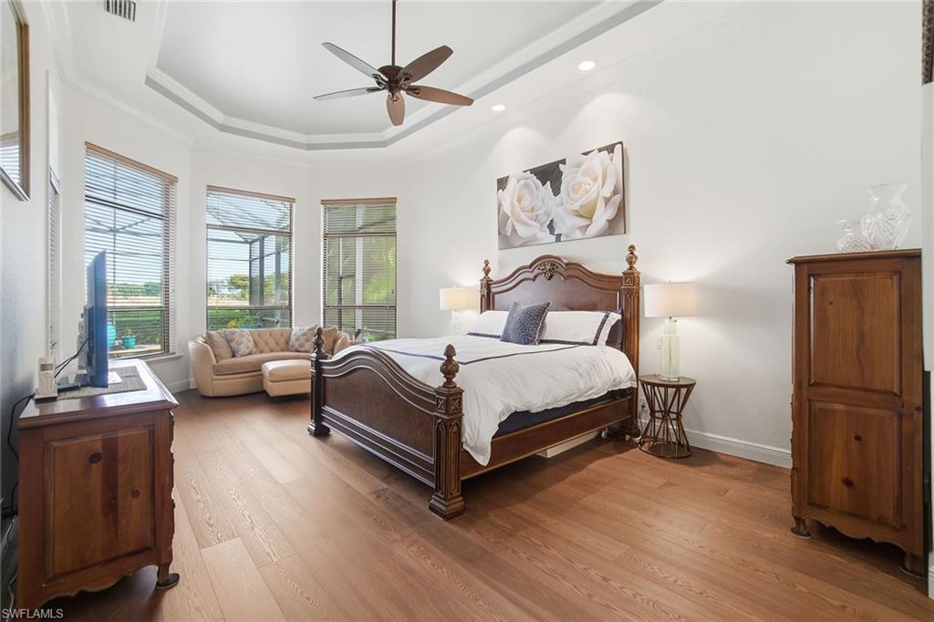 6891 Lakewood Isle DR