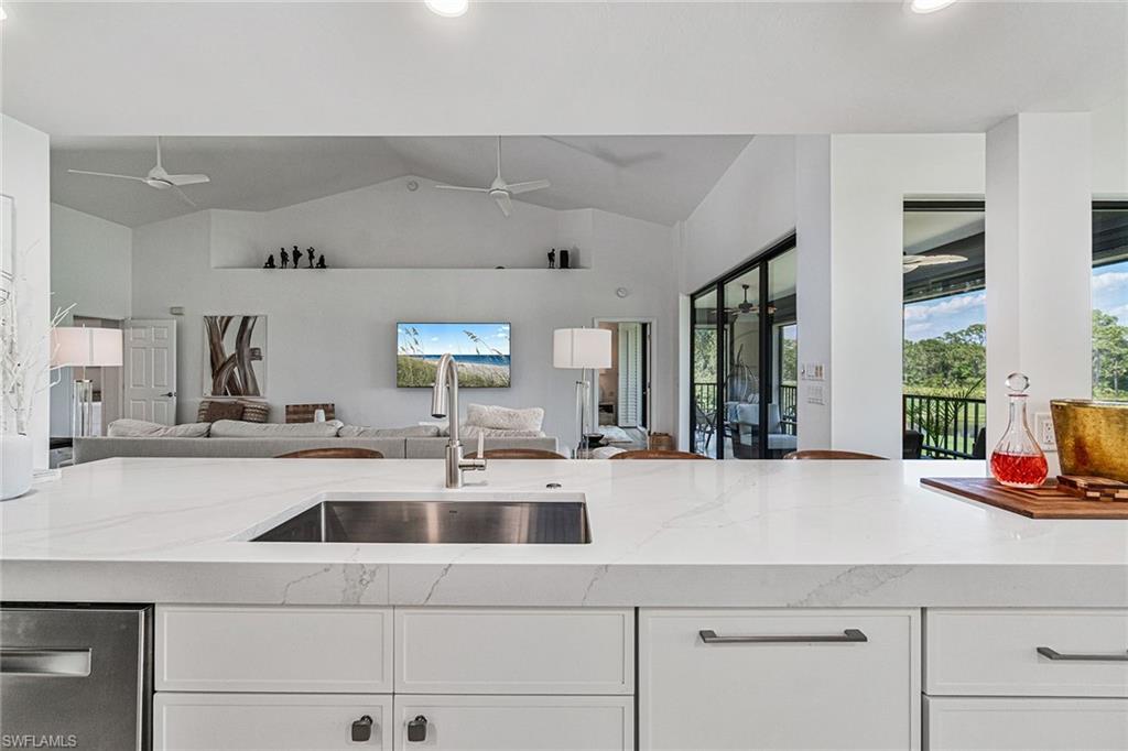 27175 Oakwood Lake DR 201