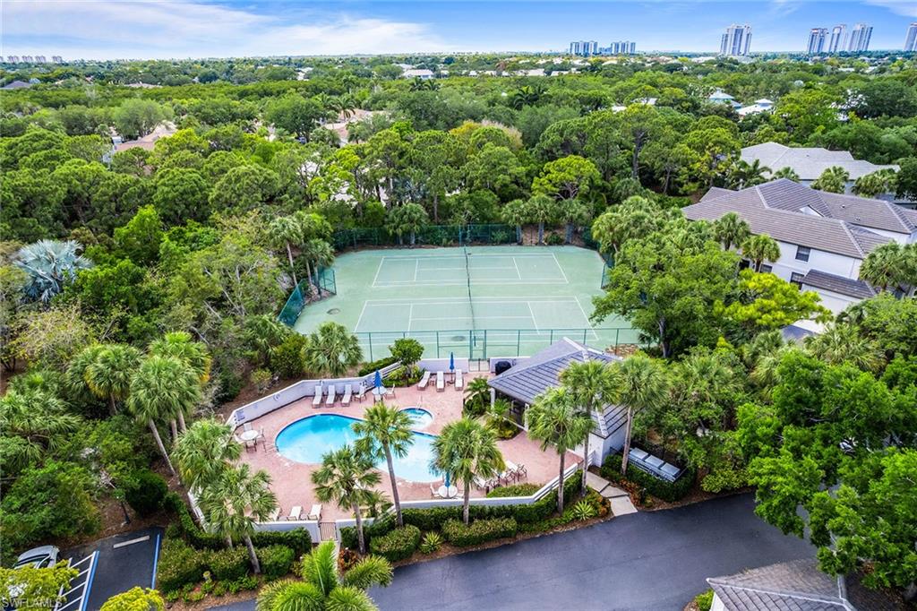 27175 Oakwood Lake DR 201