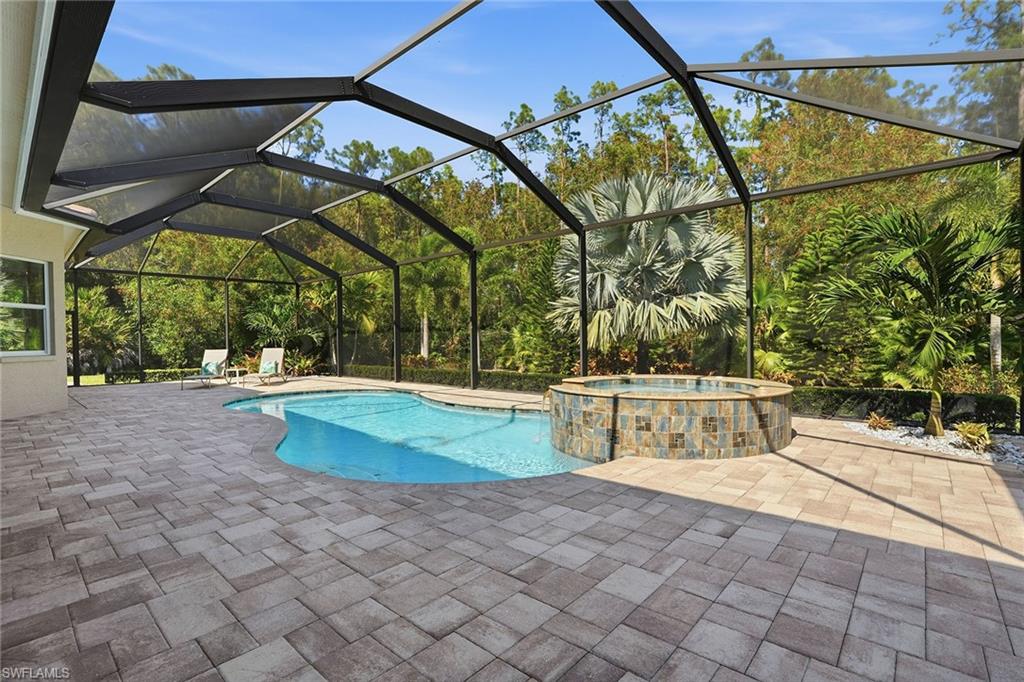 25483 Luci DR