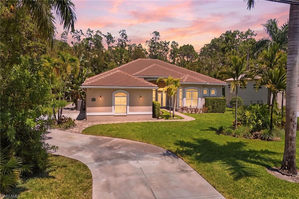 25483 Luci DR