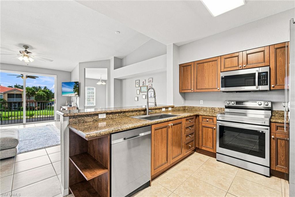 20131 Gardens CIR 207