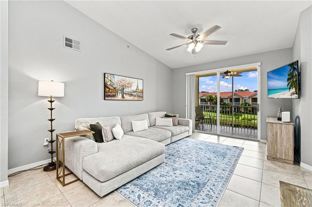 20131 Gardens CIR 207