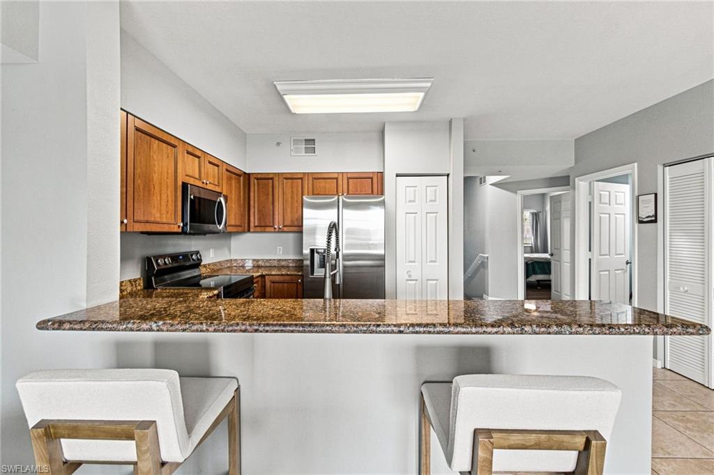 20131 Gardens CIR 207