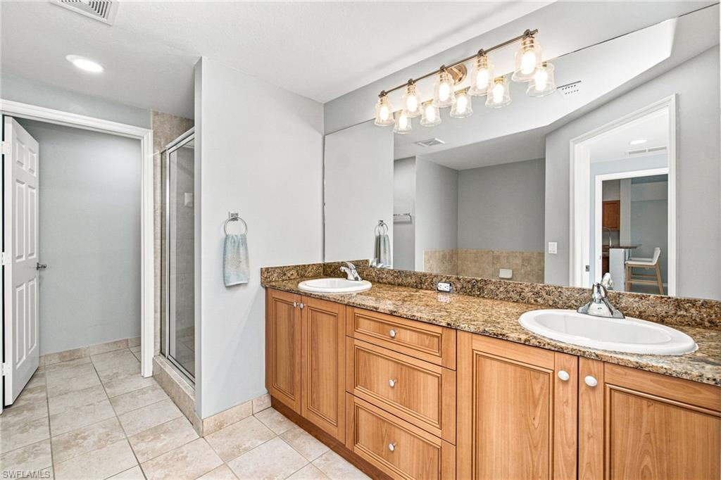 20131 Gardens CIR 207