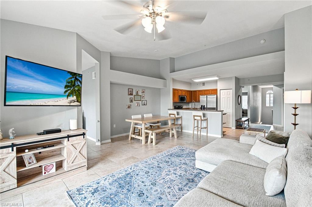 20131 Gardens CIR 207