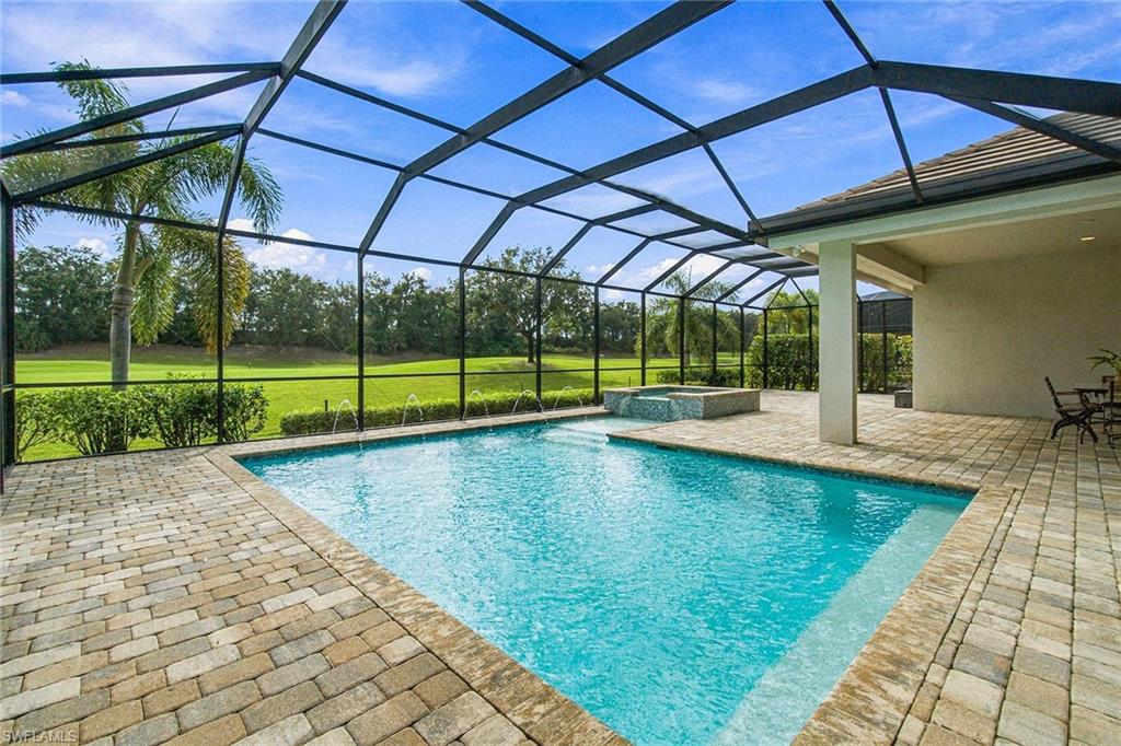 9563 Via Lago WAY