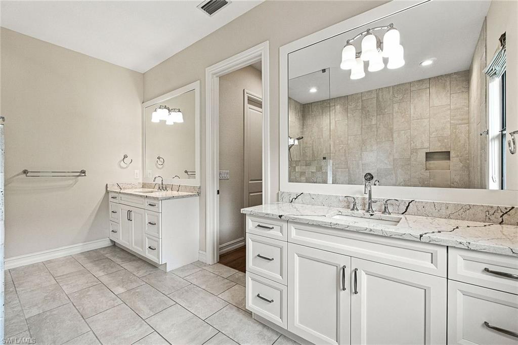 9563 Via Lago WAY
