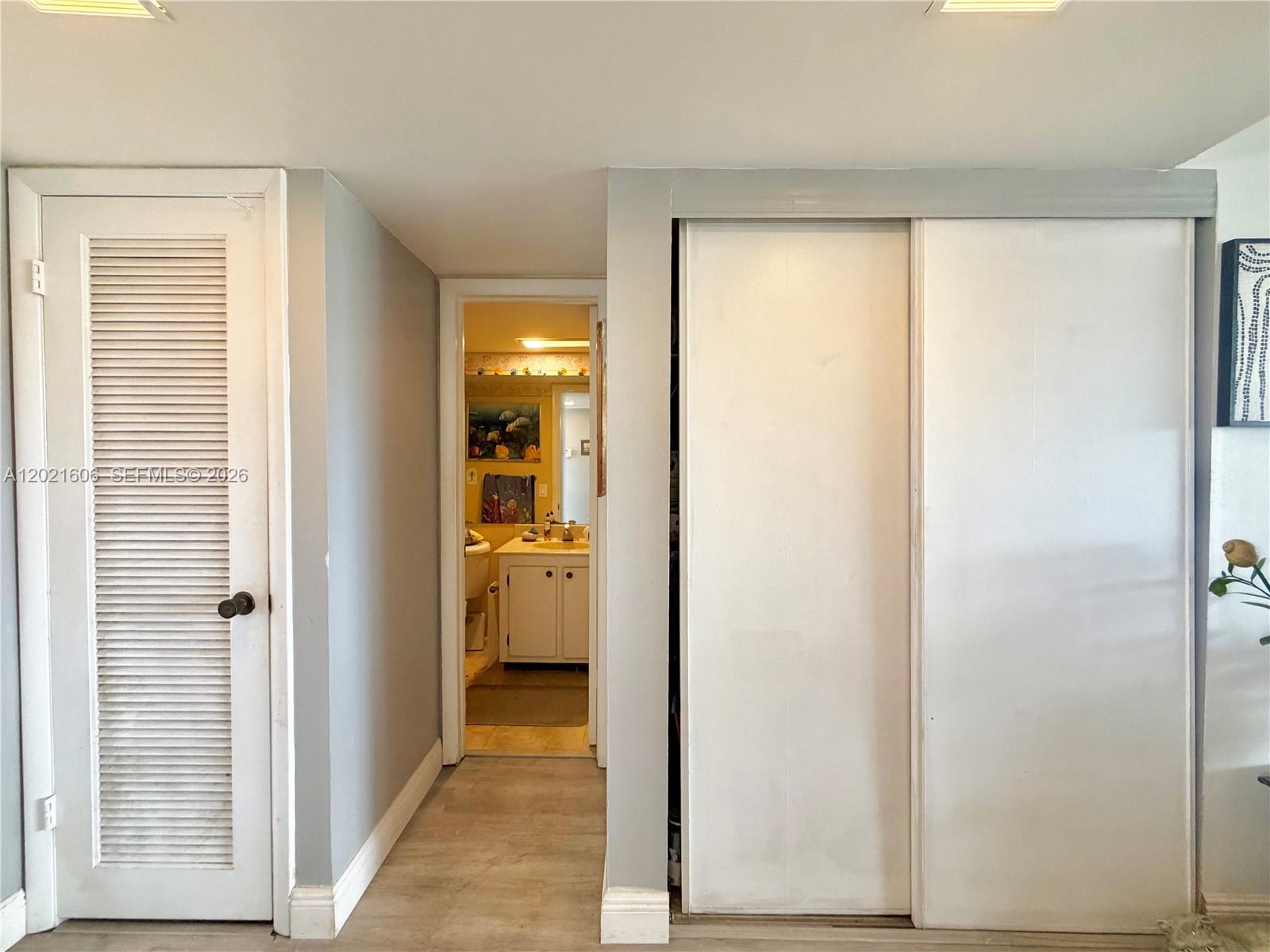 2322 S Cypress Bend Drive 708