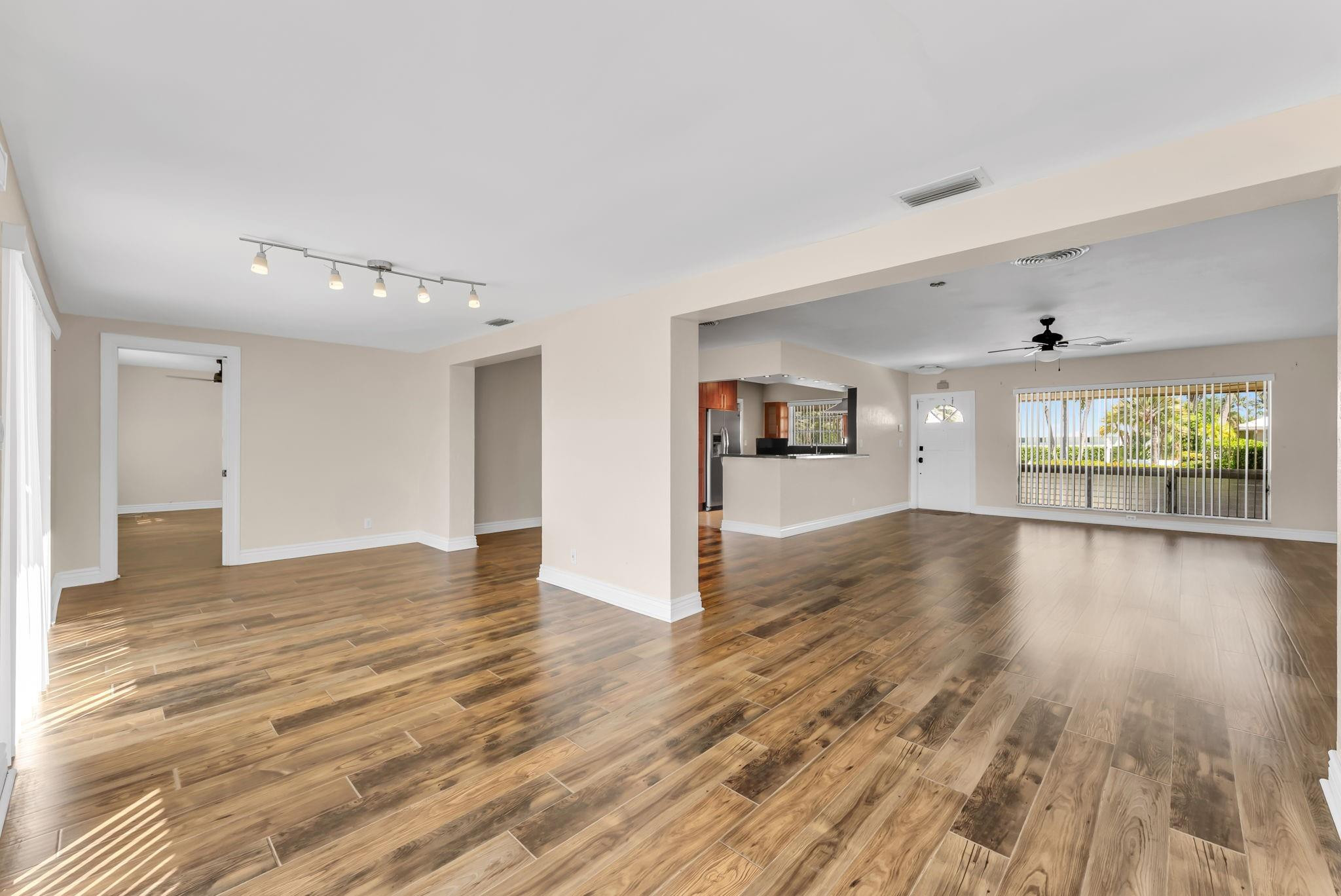 2940 NE 19th Street