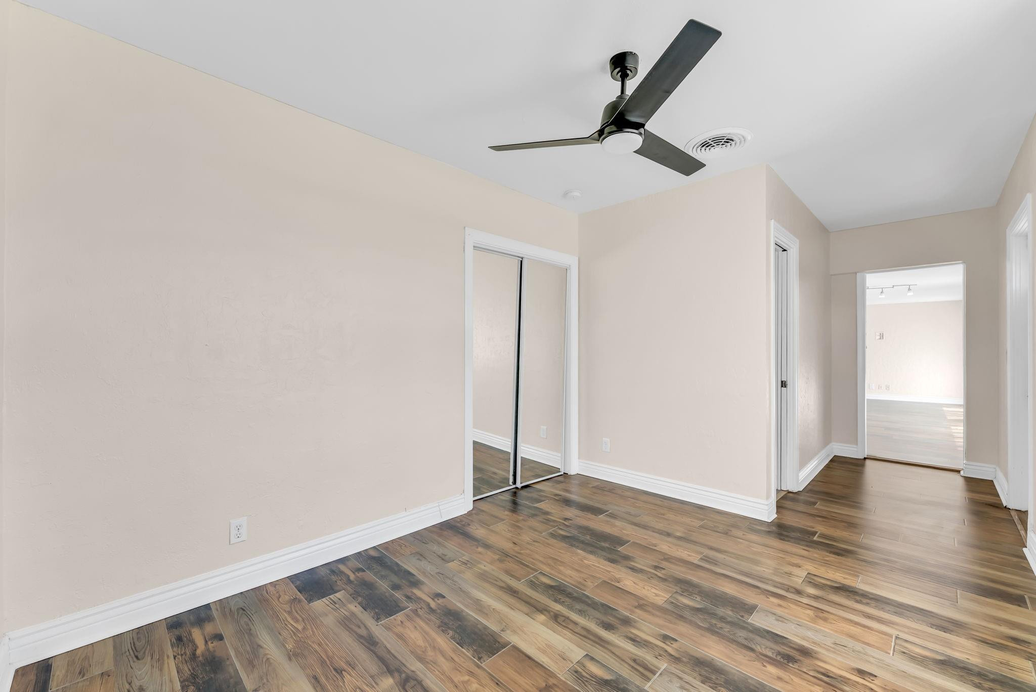 2940 NE 19th Street