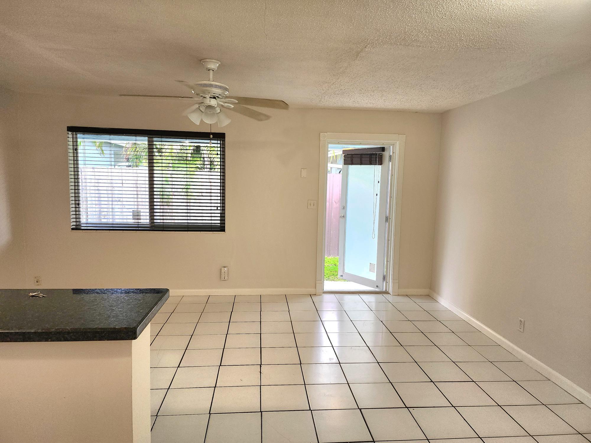 750 SW 2nd Street 2