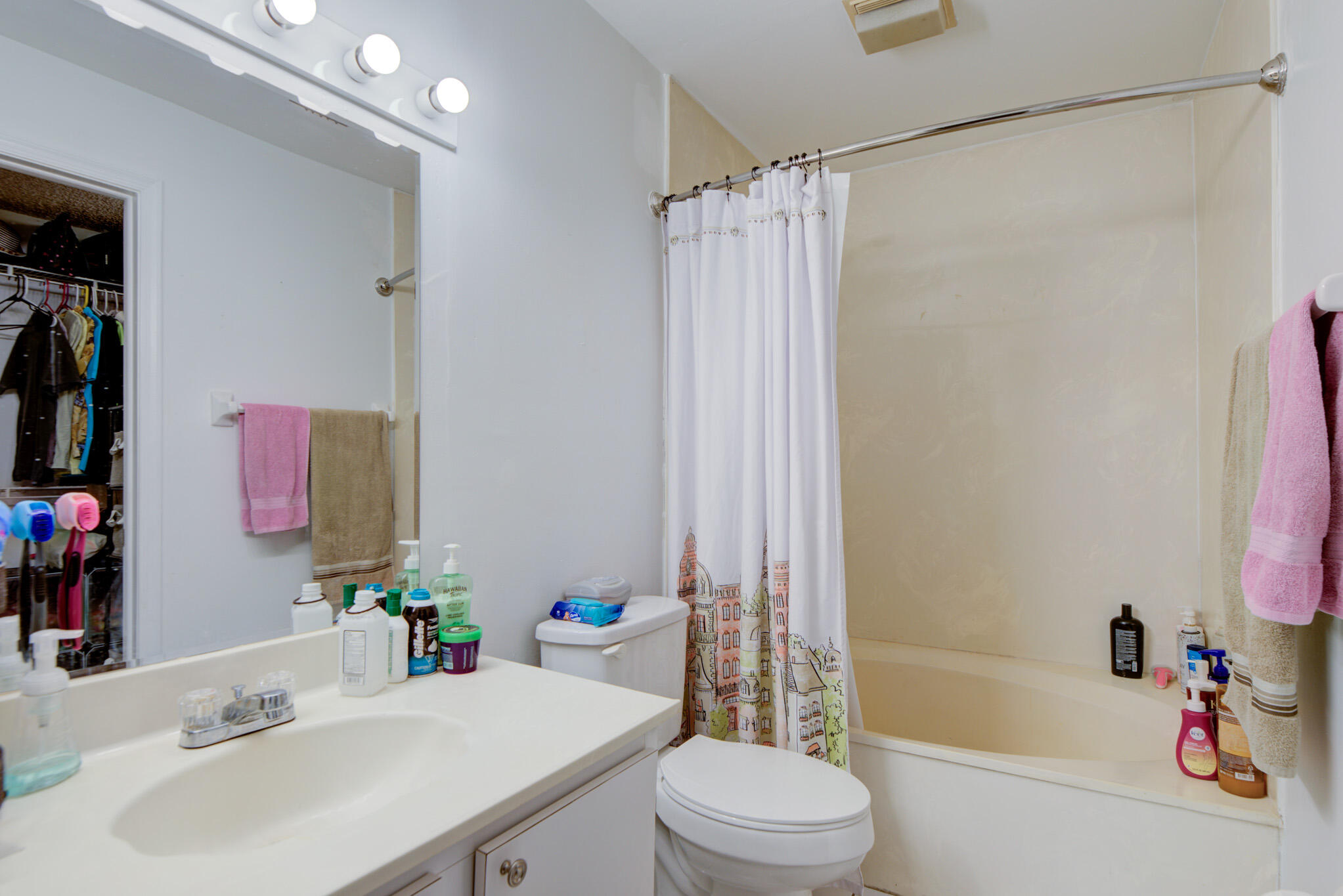 5201 NE 14th Terrace 3