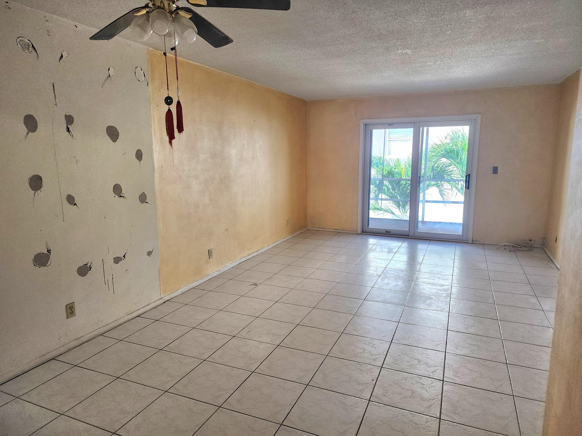 2301 NE 14th St Causeway 305e