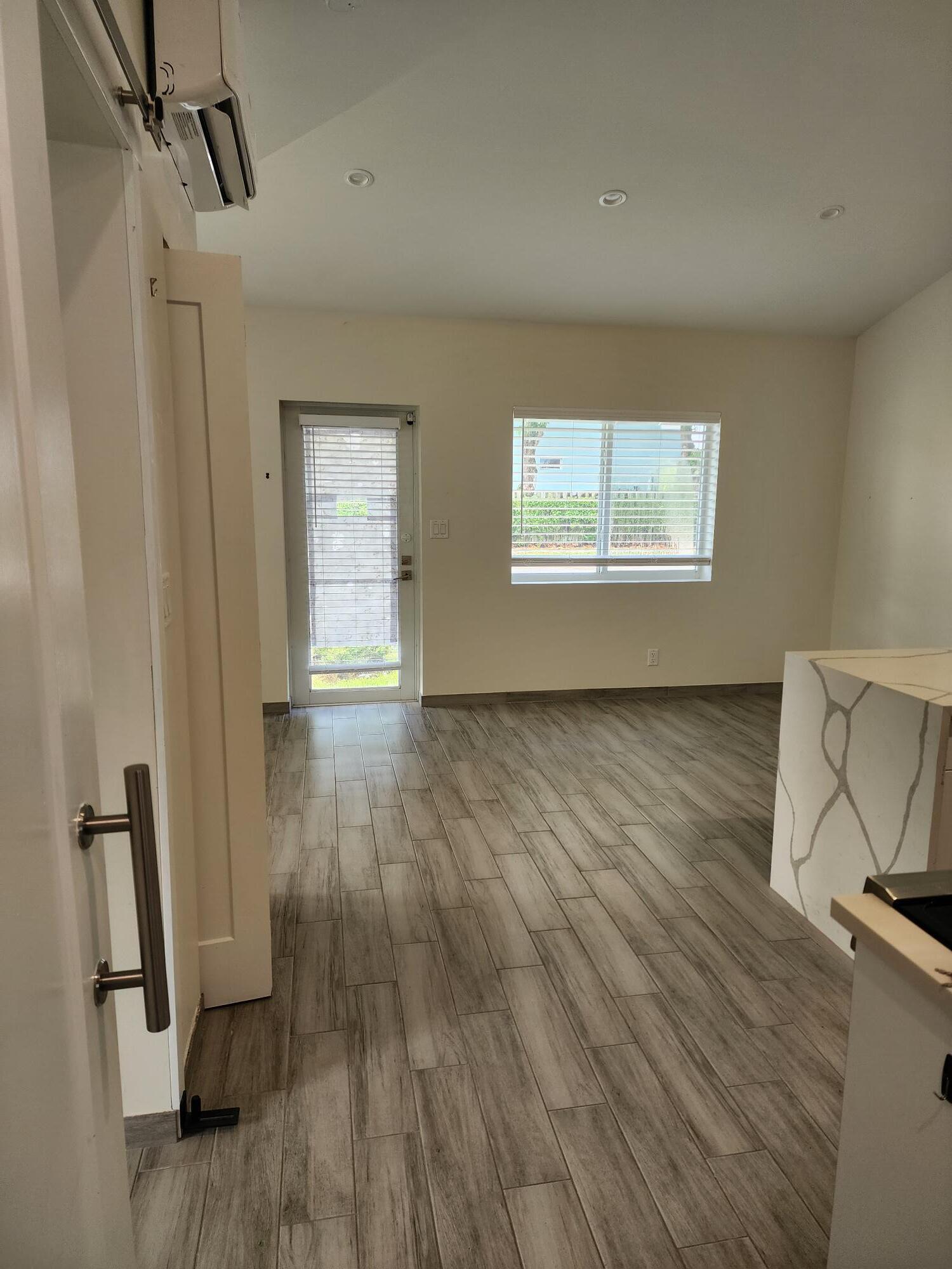 315 SW 7TH Street 1