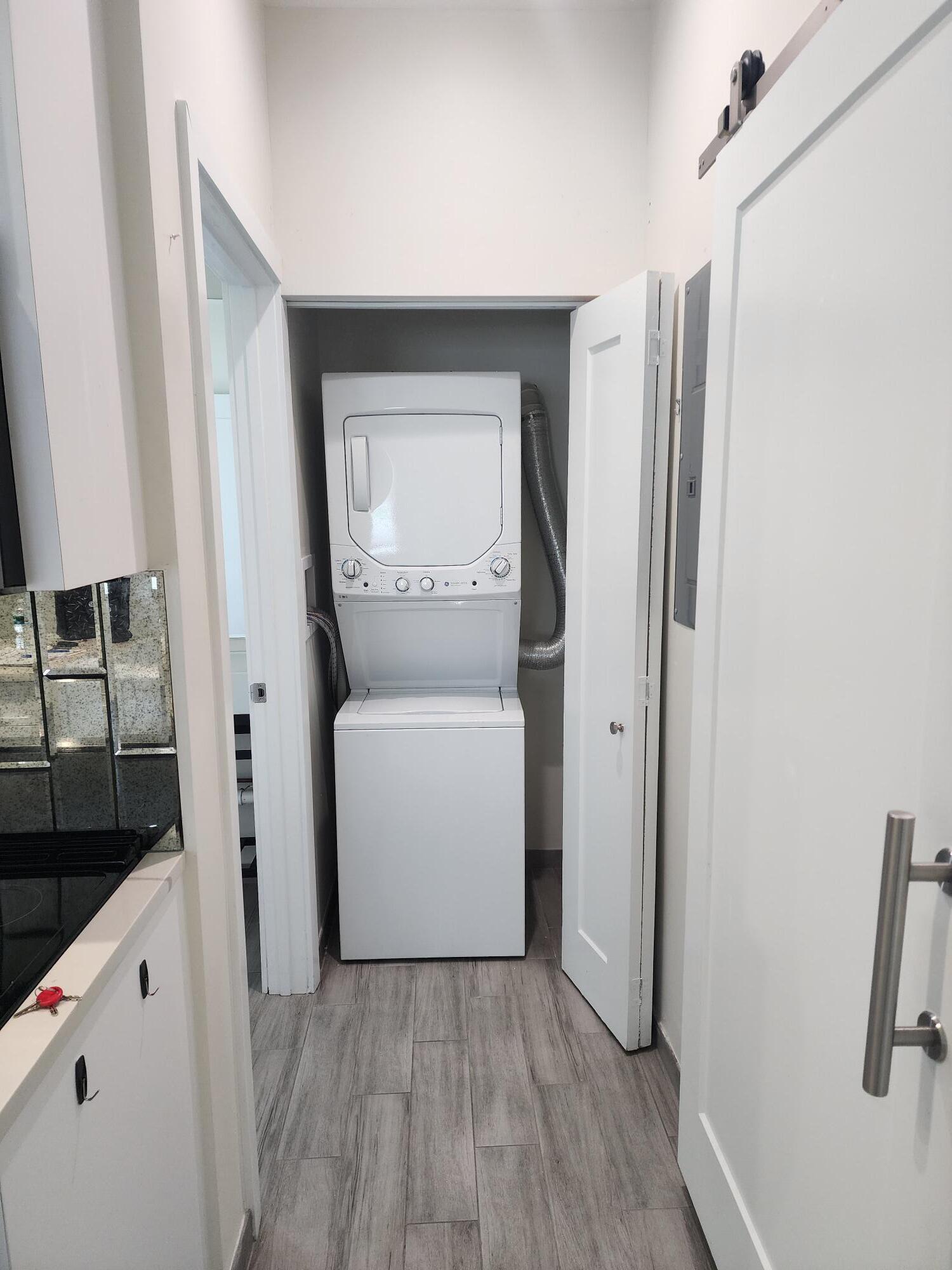 315 SW 7TH Street 1