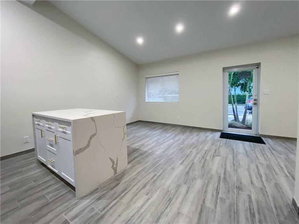 315 SW 7th Street 1-4