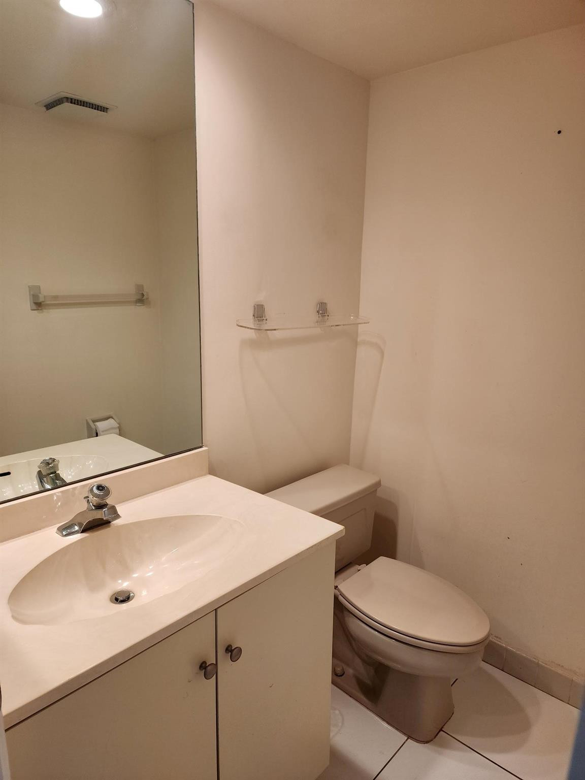 805 CYPRESS Boulevard 109