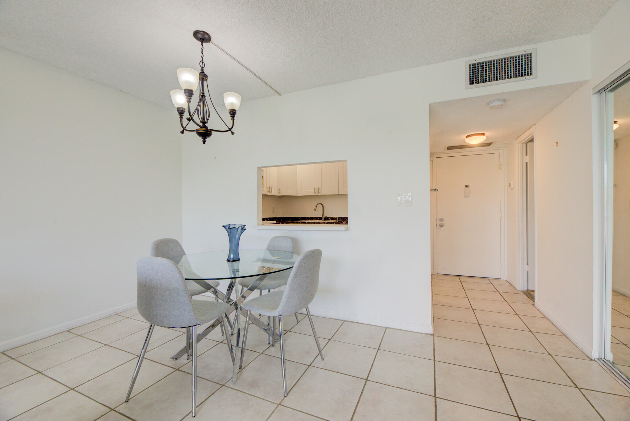 7081 Environ Boulevard 343