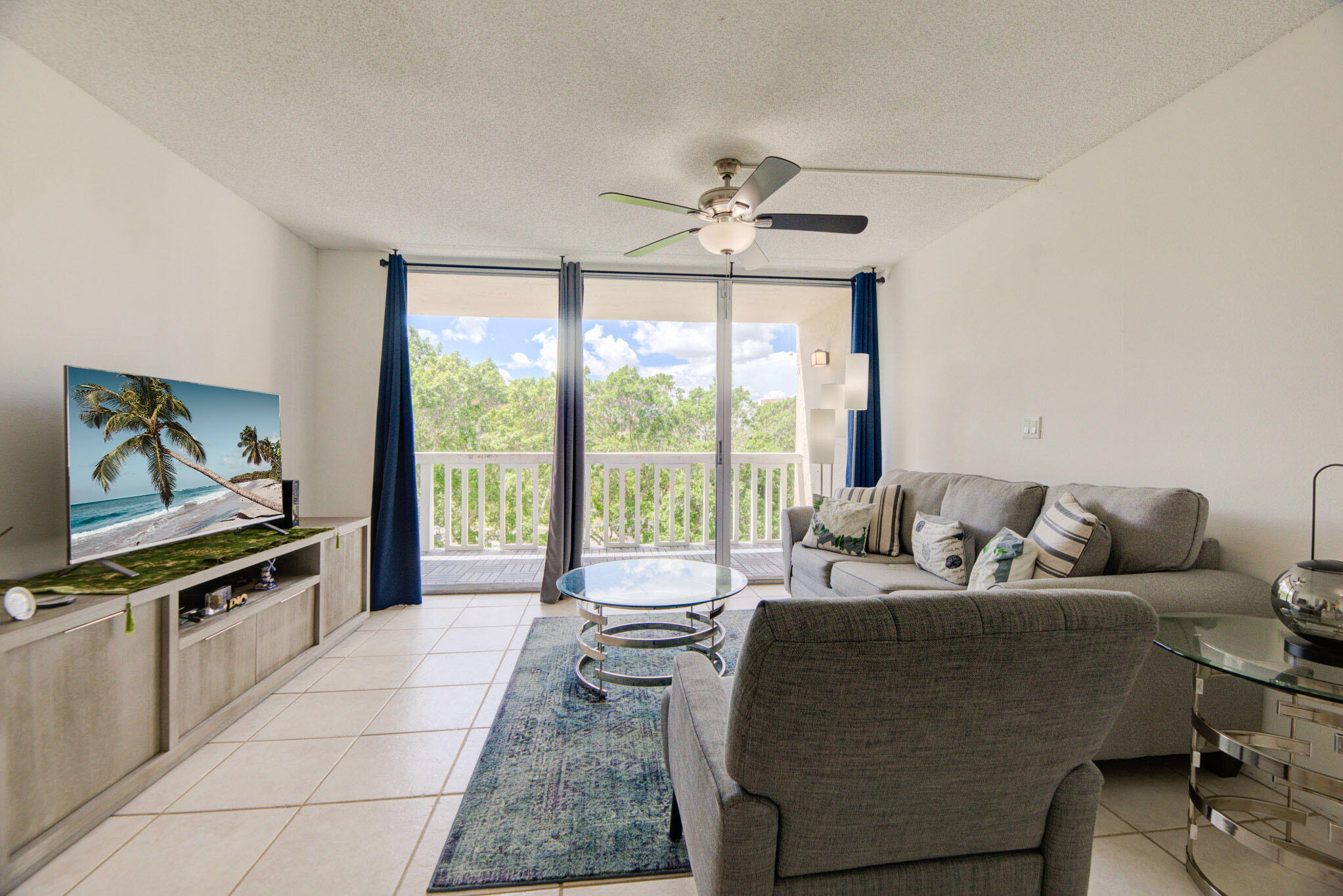 7081 Environ Boulevard 343