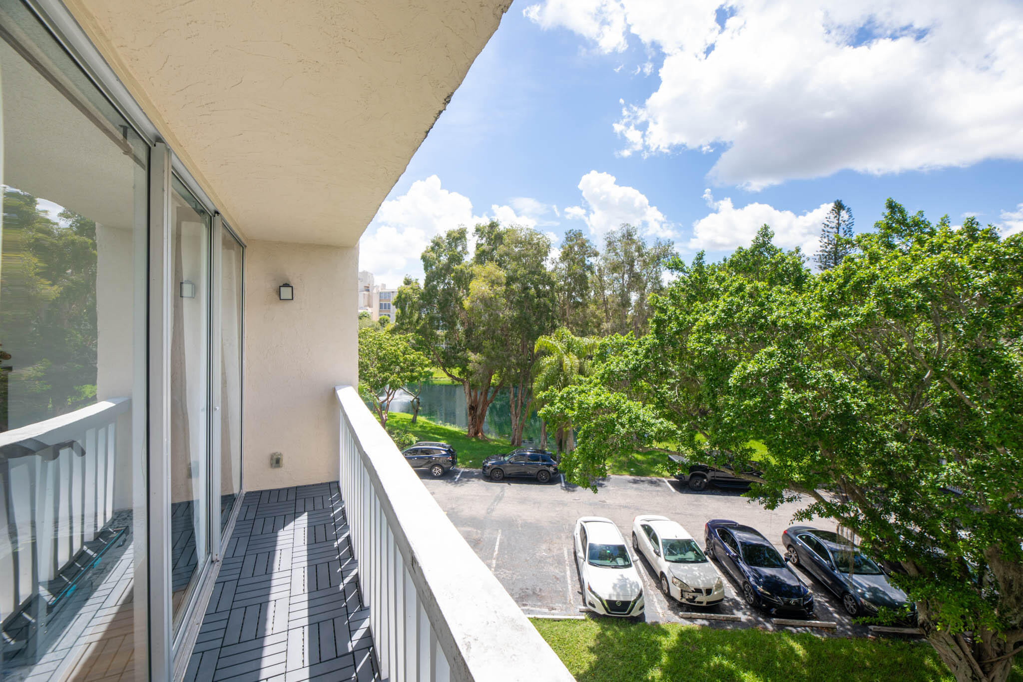 7081 Environ Boulevard 343