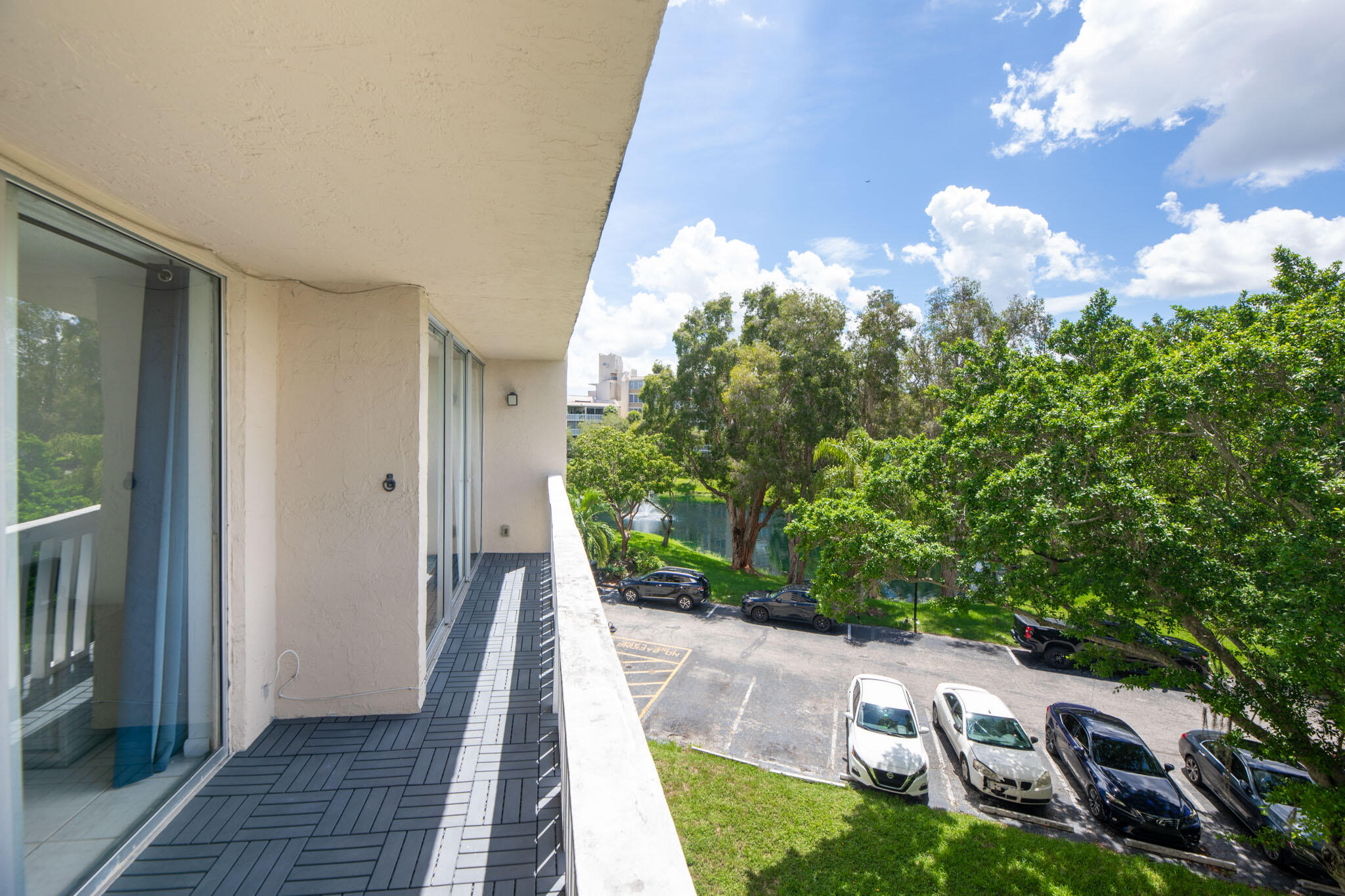 7081 Environ Boulevard 343
