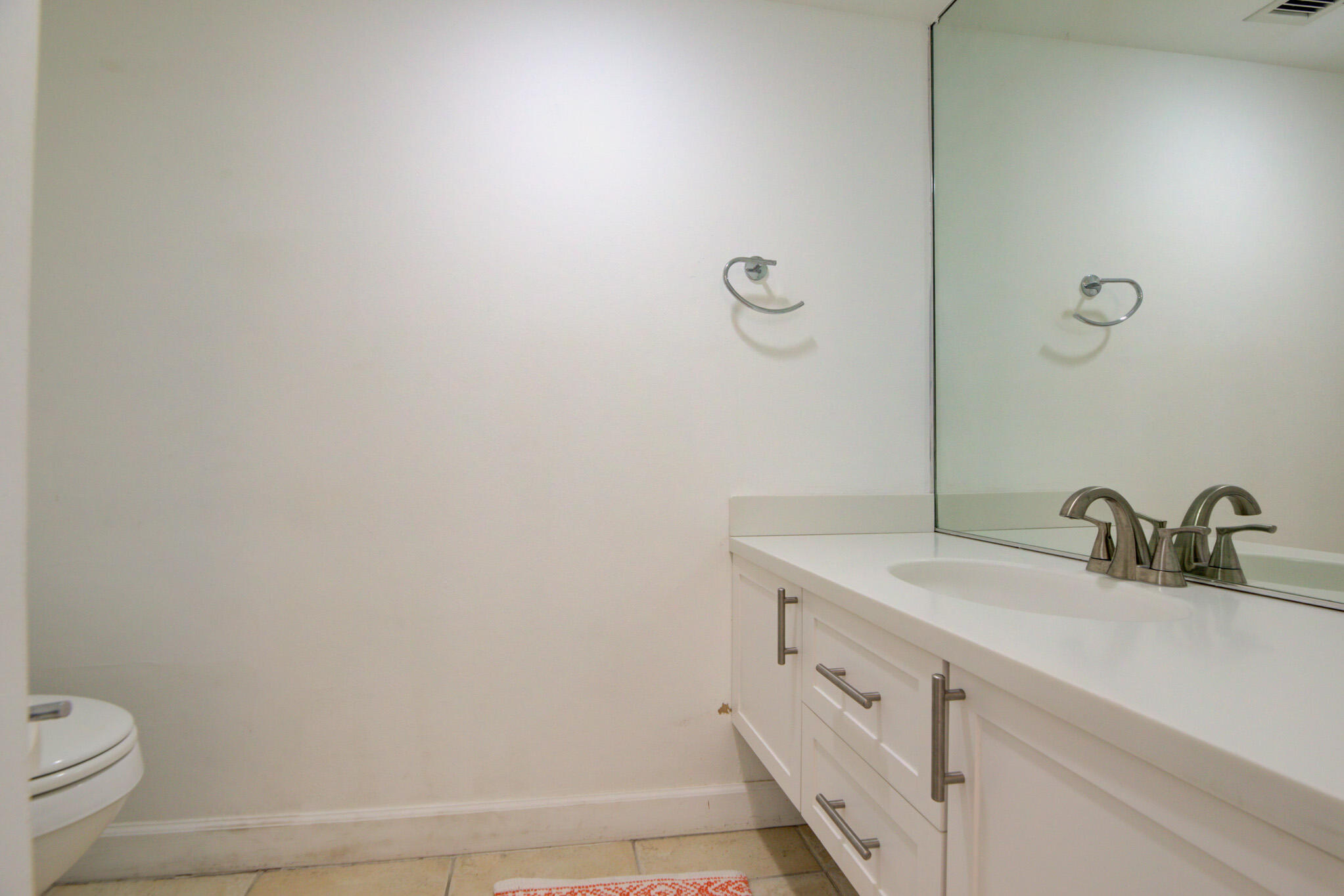 7081 Environ Boulevard 343