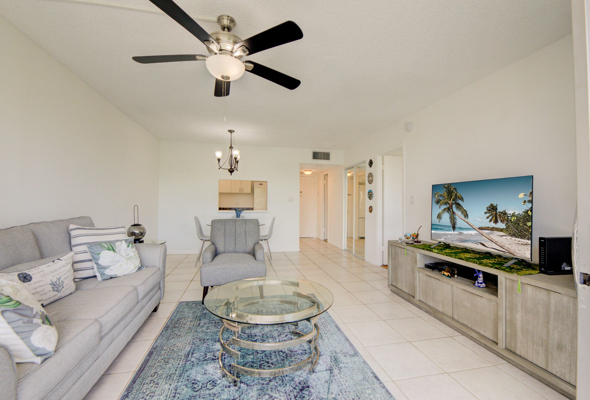 7081 Environ Boulevard 343