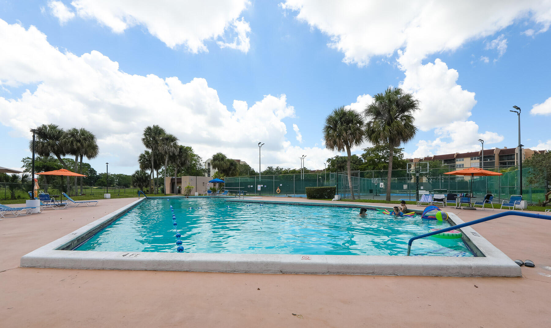 7081 Environ Boulevard 343