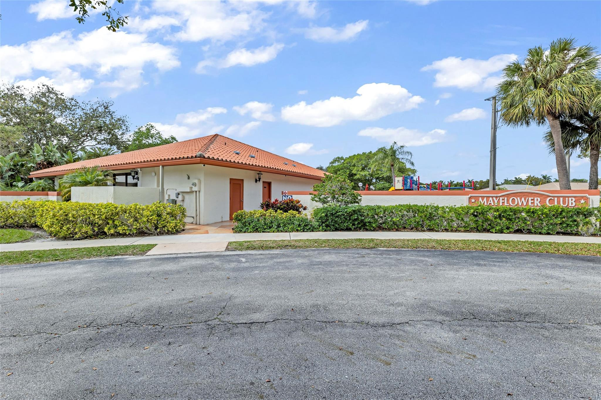 1601 Congressional Way 1601