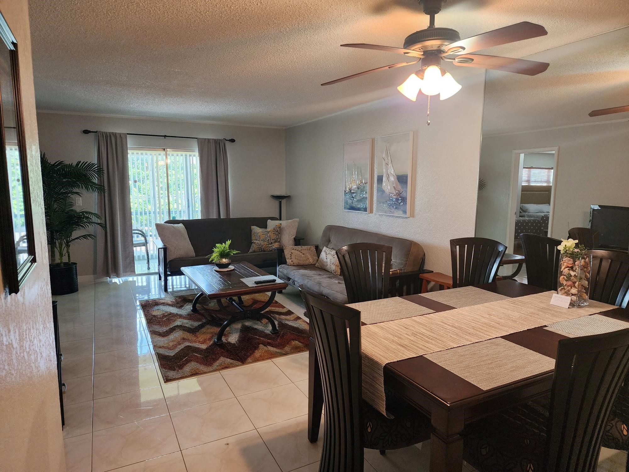 2301 NE 14th Street Cswy 305W