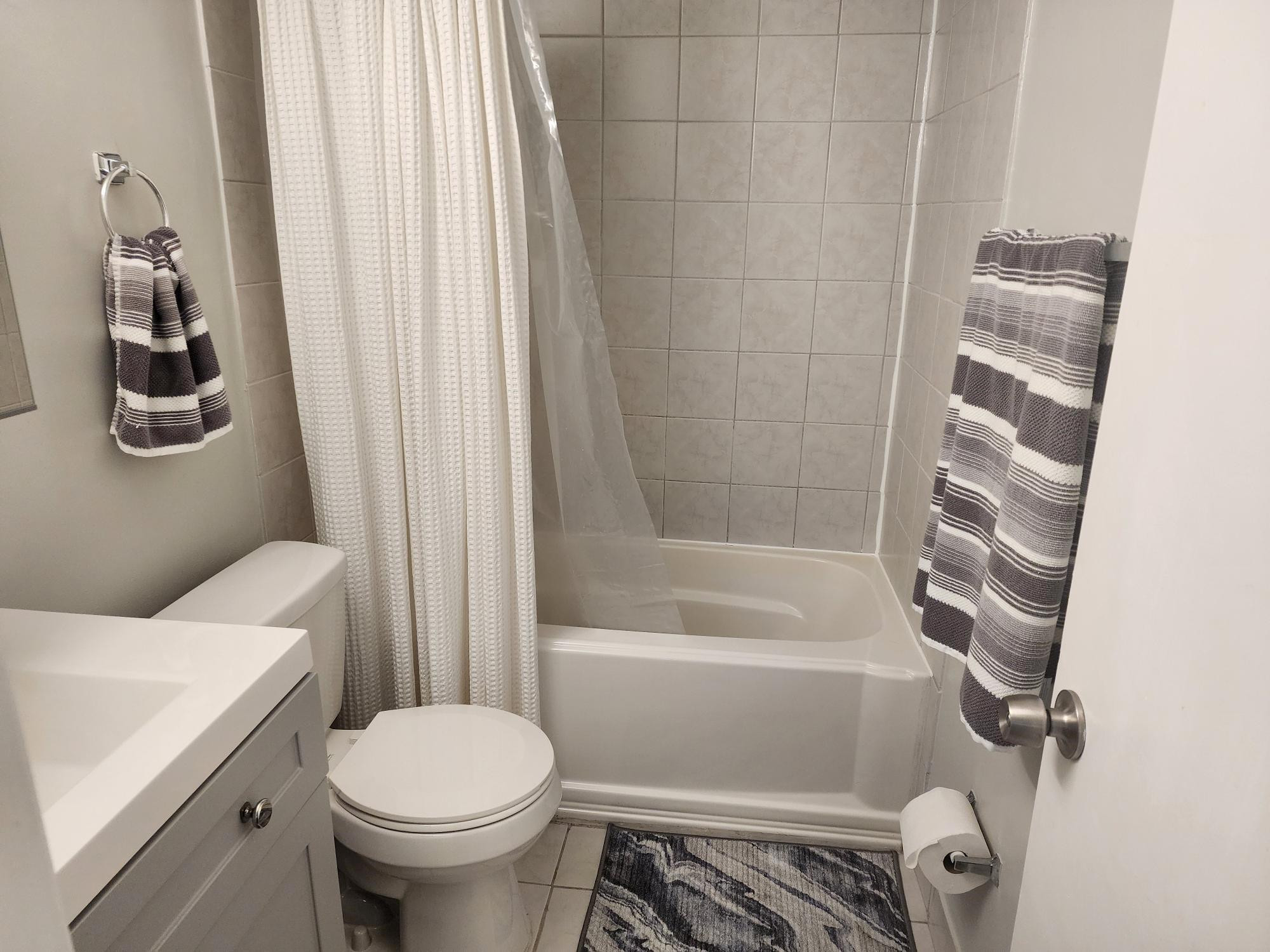 2301 NE 14th Street Cswy 305W