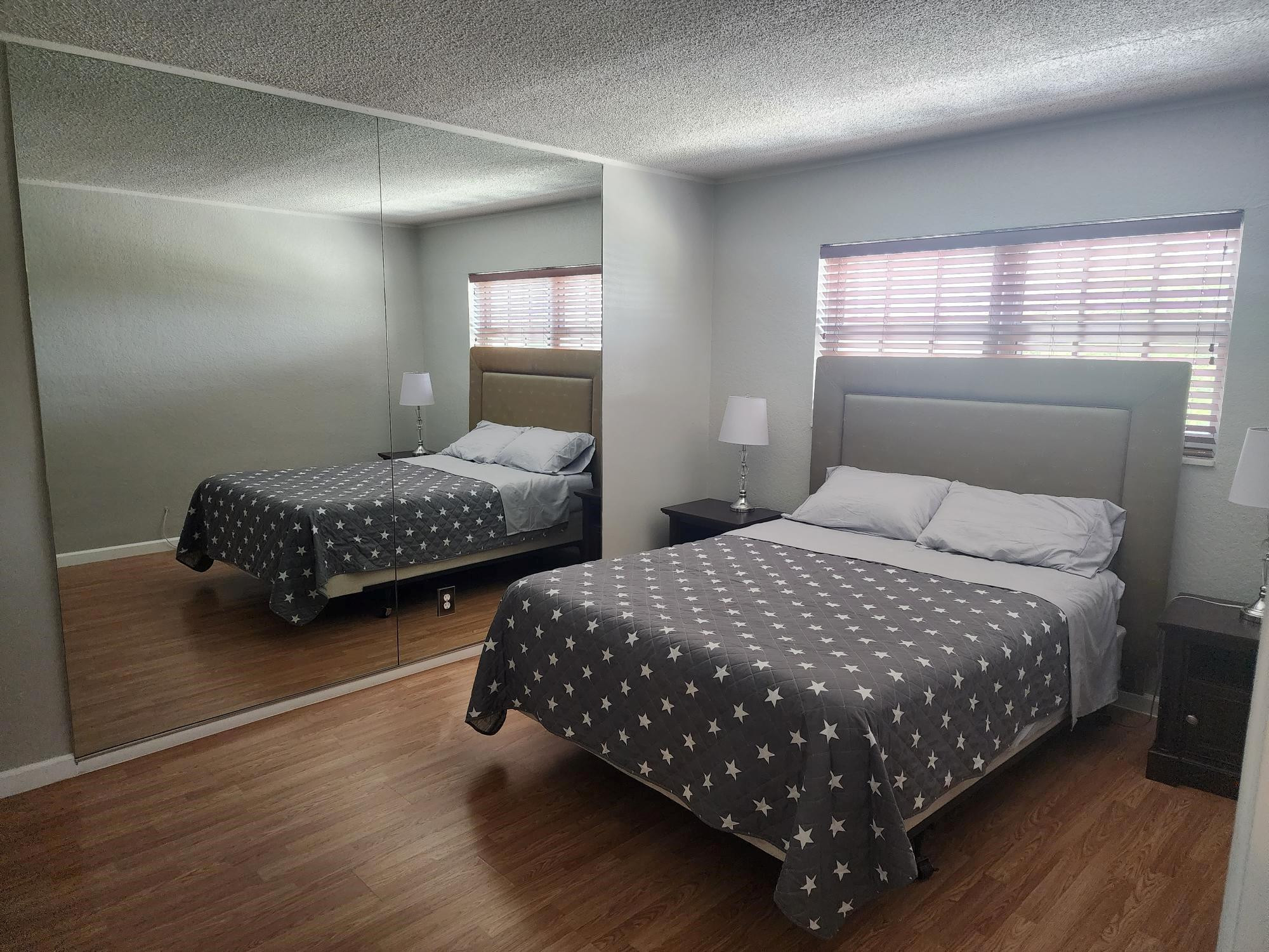 2301 NE 14th Street Cswy 305W