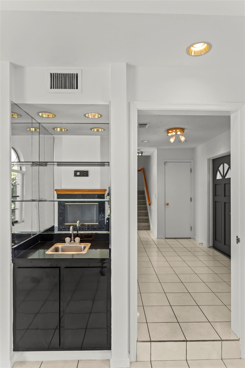 320 SE 12th Ave