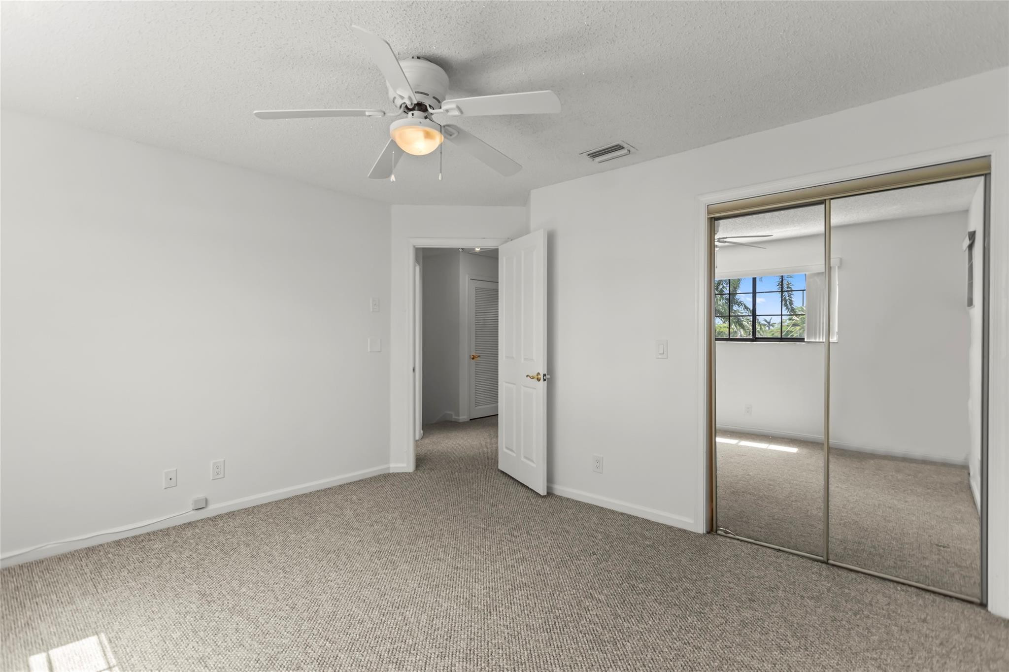 320 SE 12th Ave