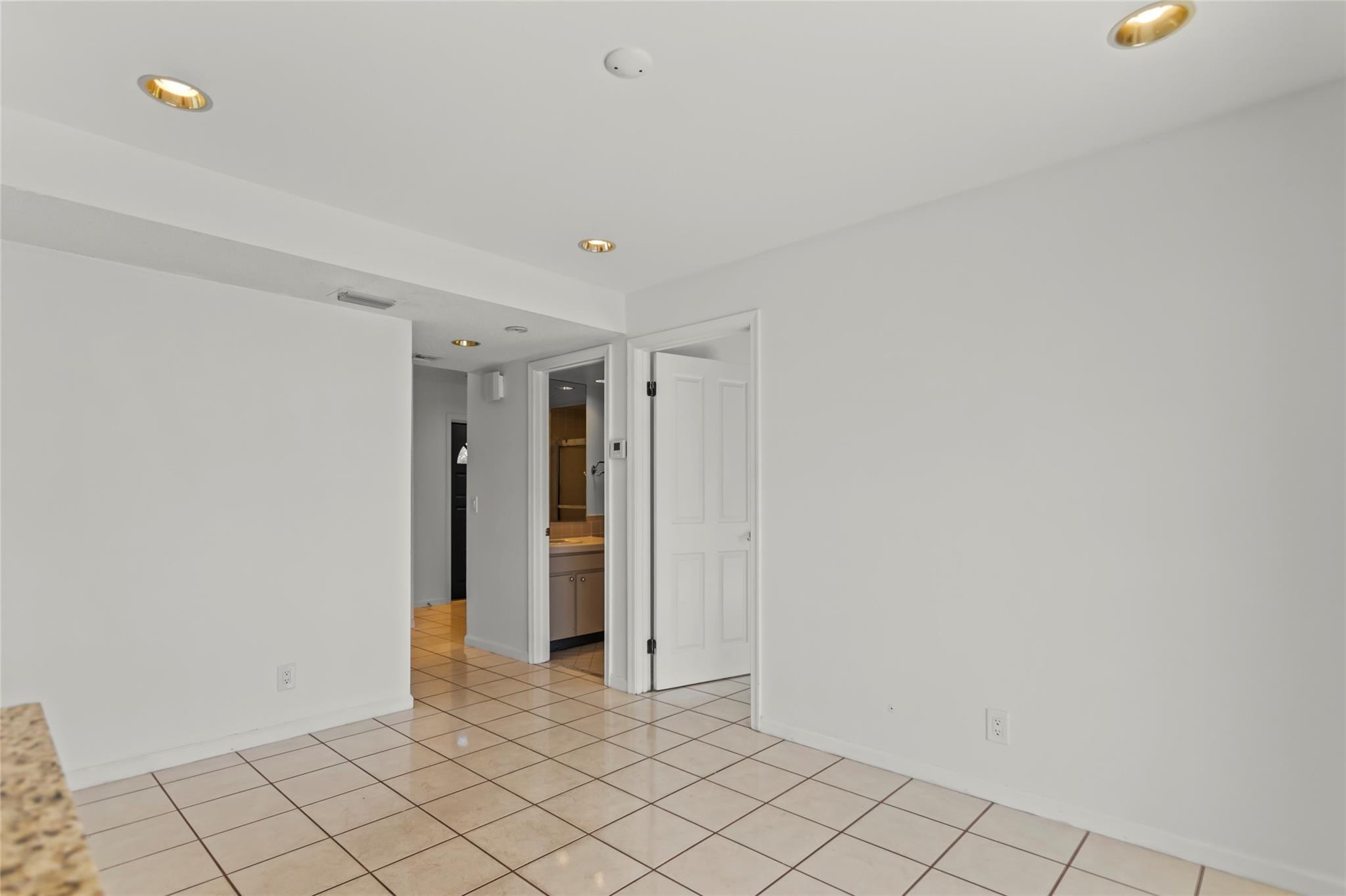 320 SE 12th Ave