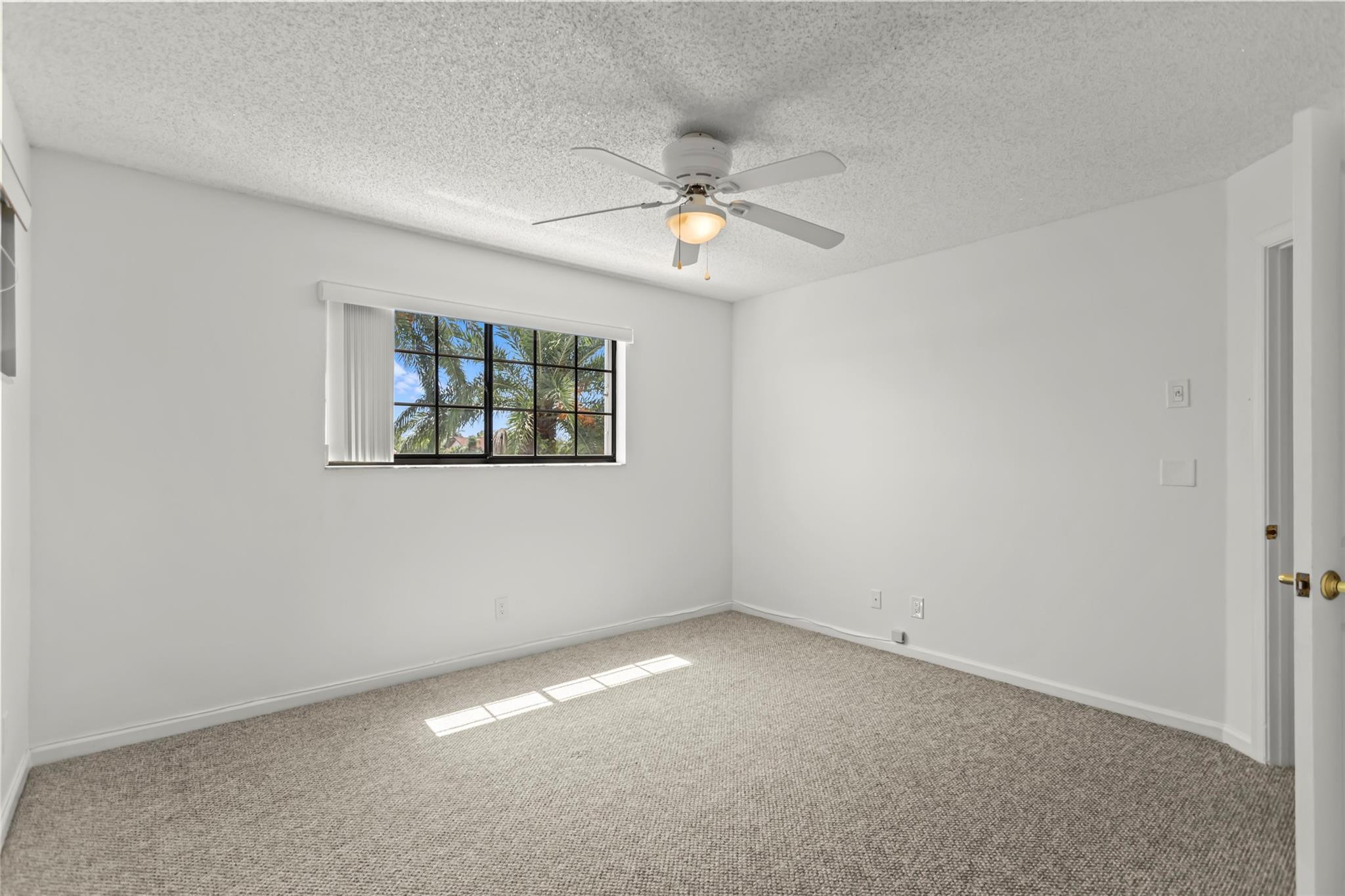 320 SE 12th Ave