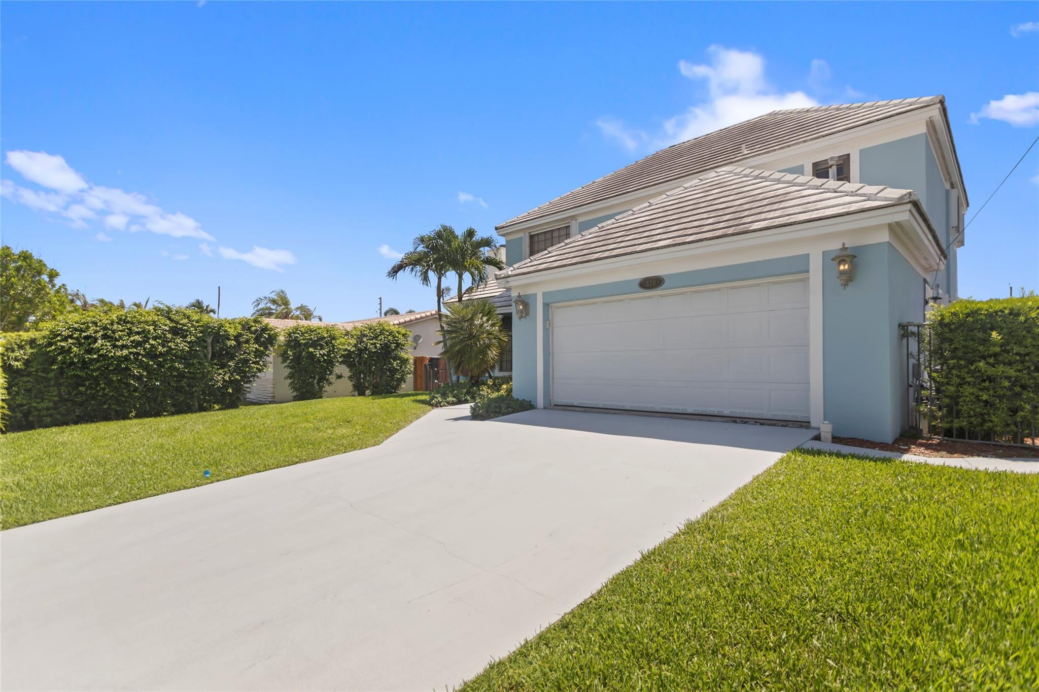 320 SE 12th Ave