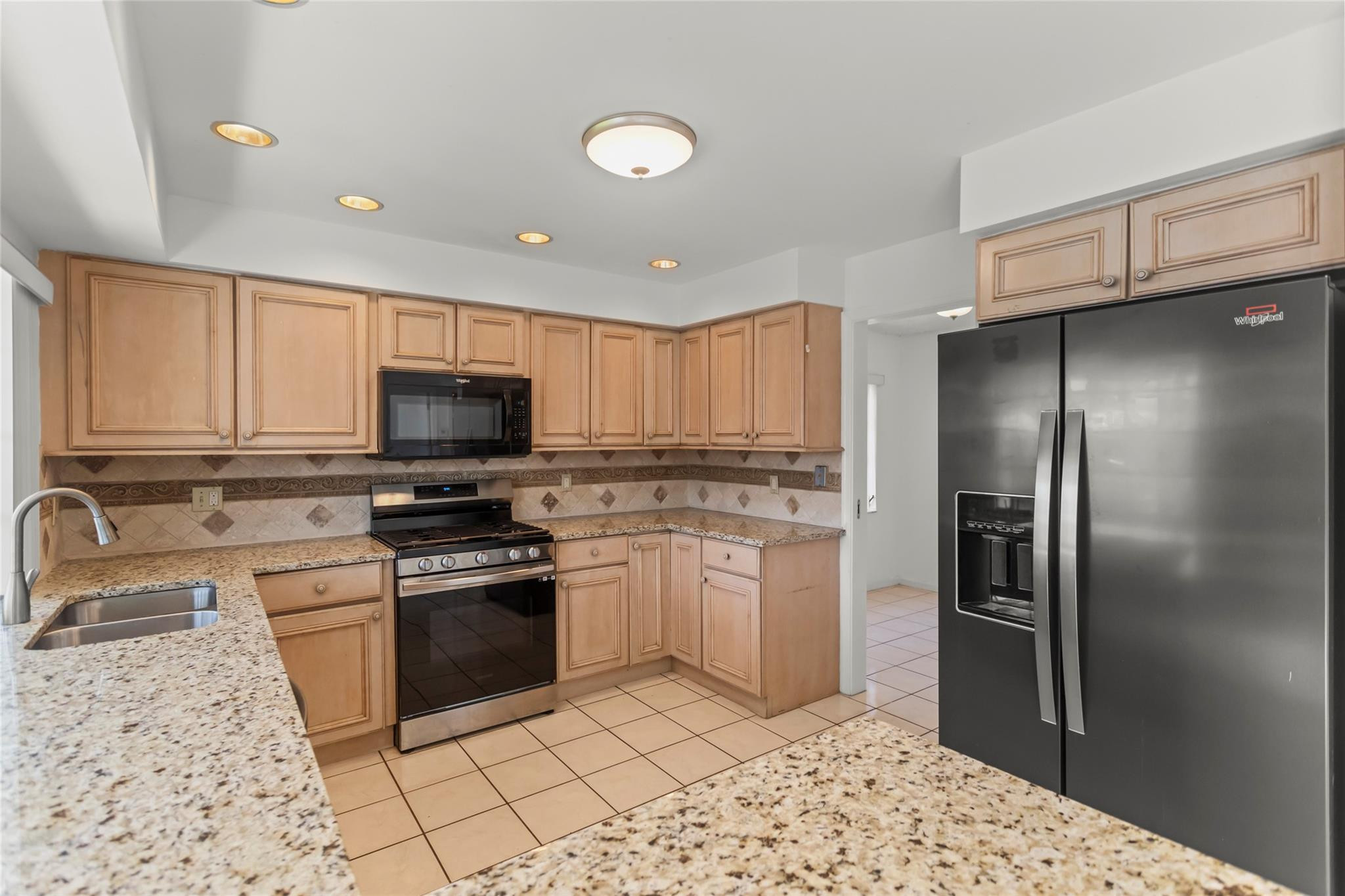 320 SE 12th Ave