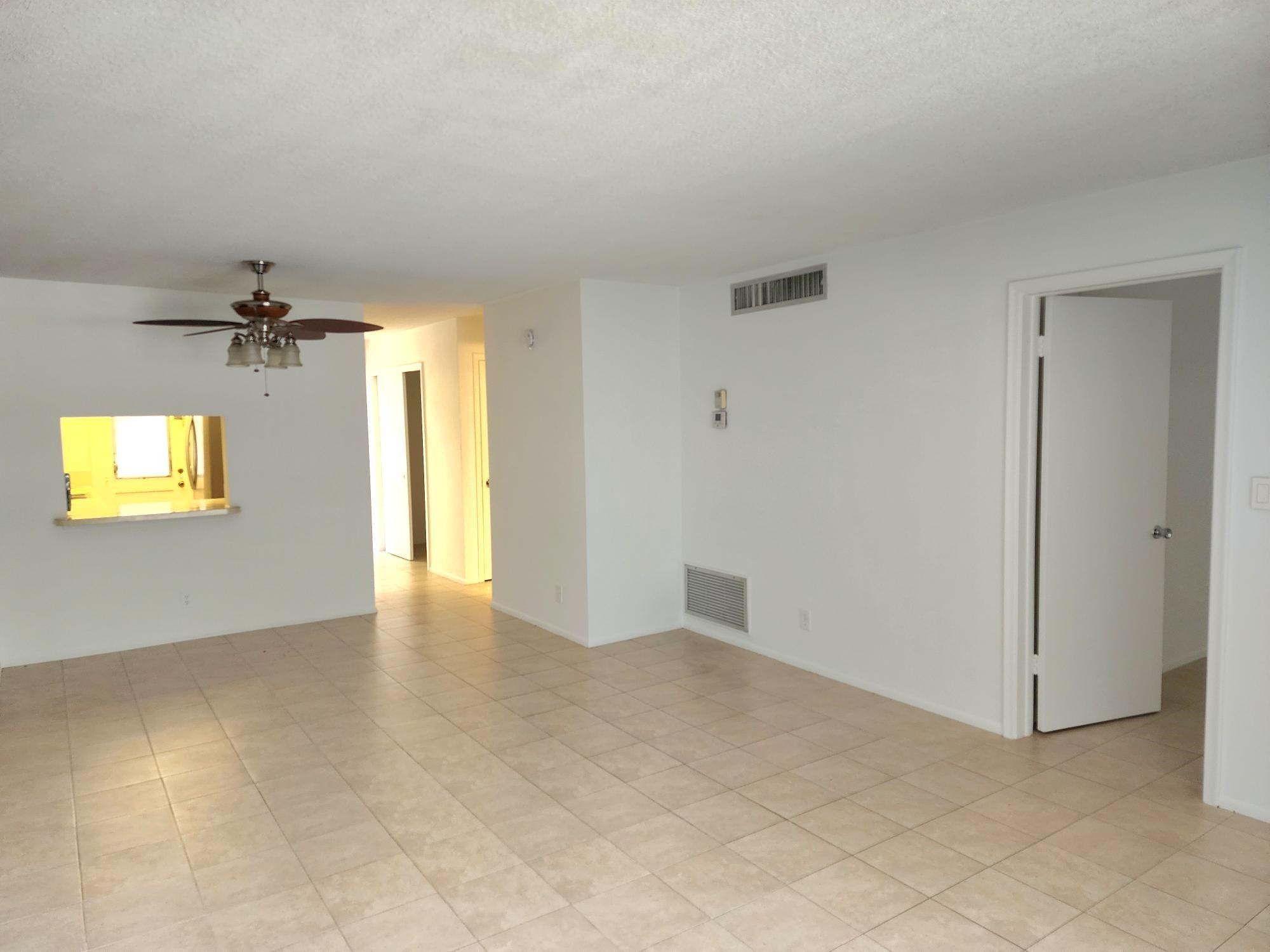 2301 NE 14th Street Cswy 205W