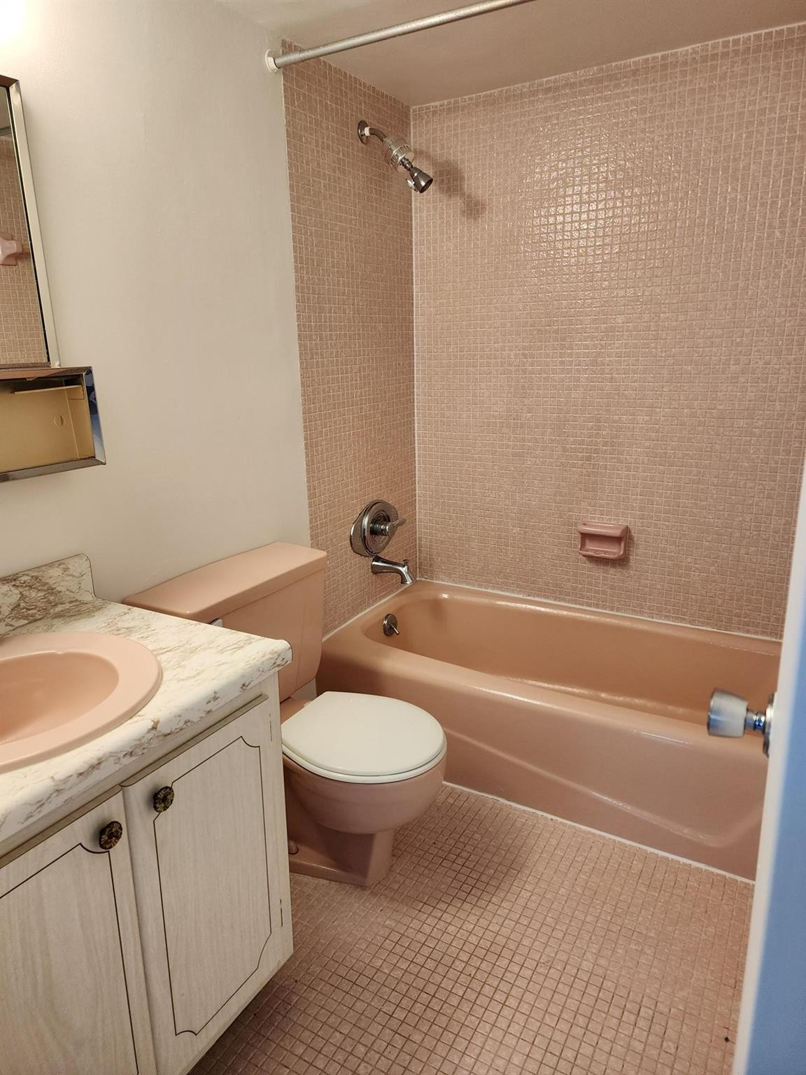 2301 NE 14th Street Cswy 205W